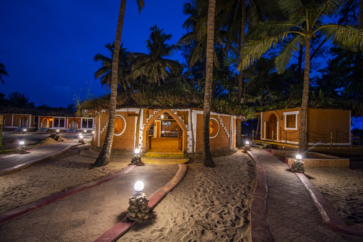 Beach Accommodations in Gokarna: Namaste Cafe | Namaste Samudra ...